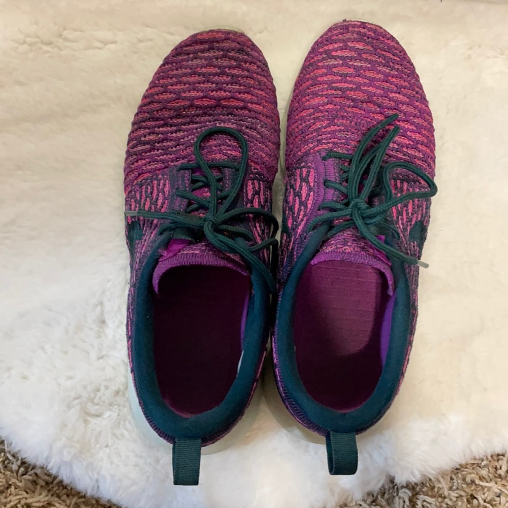 Nike shoes